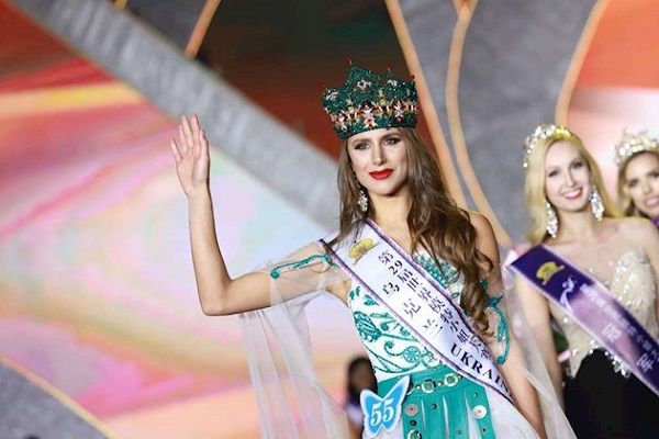 Украинская модель взяла Гран-при на мировом конкурсе красоты