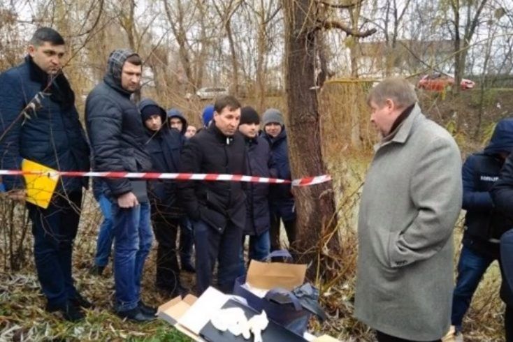 В Киеве возле озера нашли обезглавленный труп