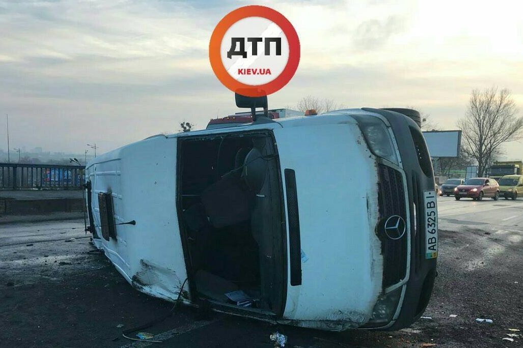 Масштабна ДТП в Києві: зіткнулися 3 авто ДТП