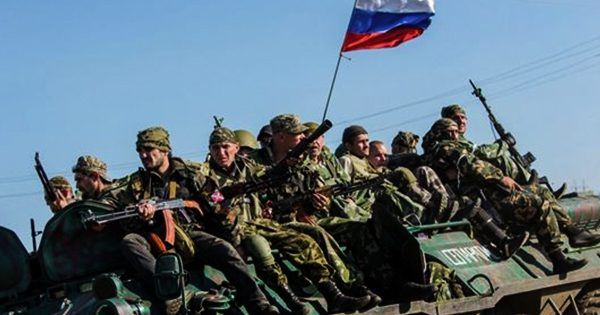Вчинили 17 злочинів: на Донбасі взяли під варту 4 російських військових