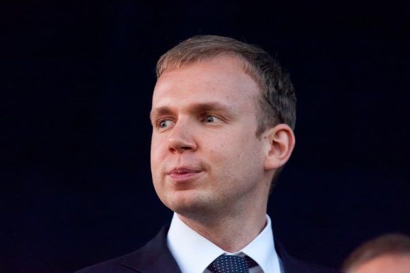 Акції Саакашвілі фінансував Курченко Сергій Курченко