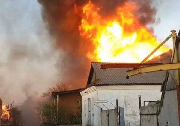 Росіянин врятував з пожежі коханку, а його 5 дітей згоріли живцем пожар