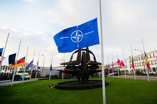 Попытка блокирования Украины: НАТО дала отпор Венгрии