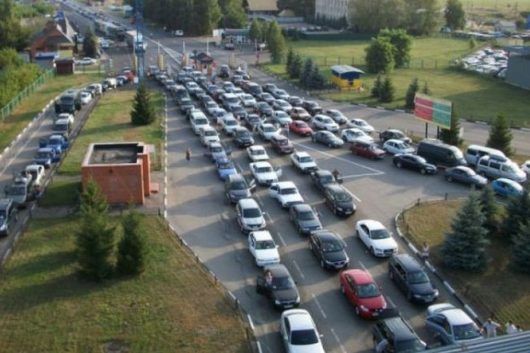 На границе с Польшей пробка на 20 км. Будет стоять еще 6 дней Пункт пропуску Ягодин