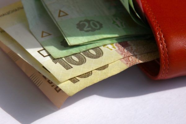 2 кроки, що забезпечать мінімальну зарплату в Україні у 5 тис. грн