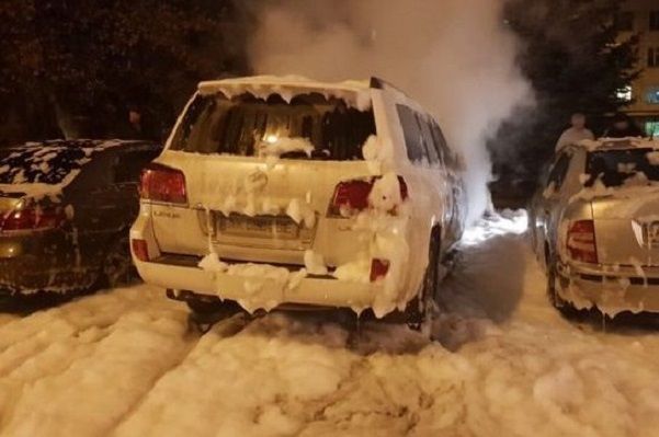 В Харькове подожгли Lexus мужа судьи по делу Зайцевой