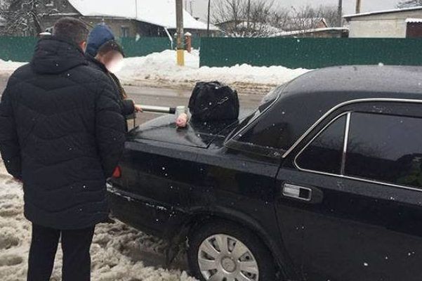 Под Киевом полиция остановила авто с обогащенным ураном из ЧАЭС