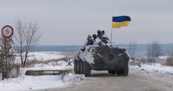 Трагические сутки в зоне АТО: погиб украинский военный, двое ранены
