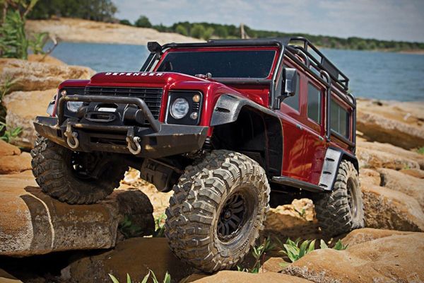 Культовый внедорожник Land Rover станет электрокаром