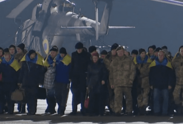 Обмен пленными: как Харьков и Киев встретили освобожденных