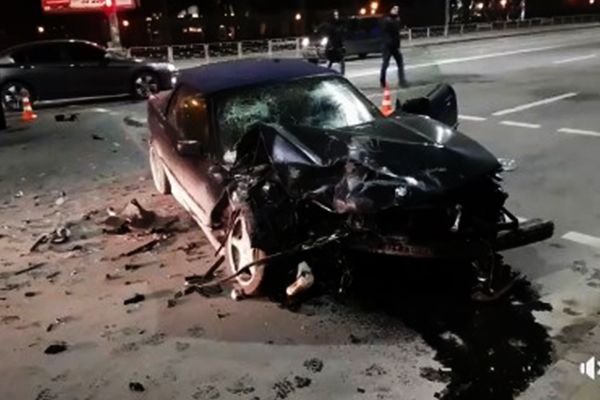 Лобове ДТП у Києві: серед 5 постраждалих