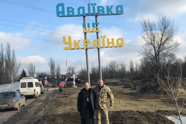 Волонтери: Чим ближче до передової, тим гірше комплектація армії