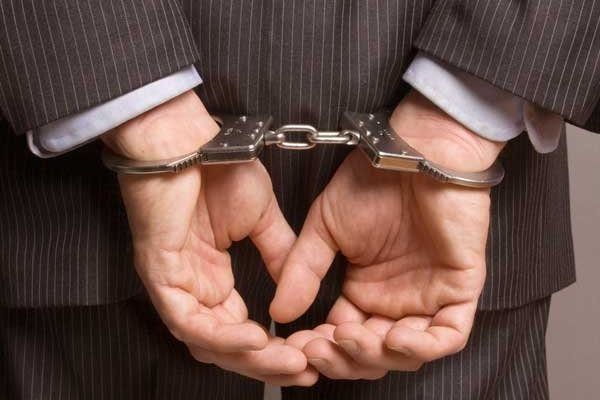 Київський ректор купив сантехніку додому за гроші ВНЗ ректор украл деньги