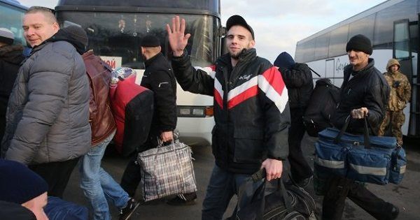 Позиції далекі: Клімкін обговорив із Лавровим заручників і миротворців