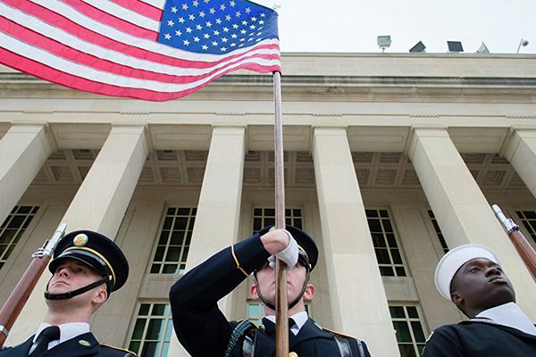 США розробляє нову ядерну зброю