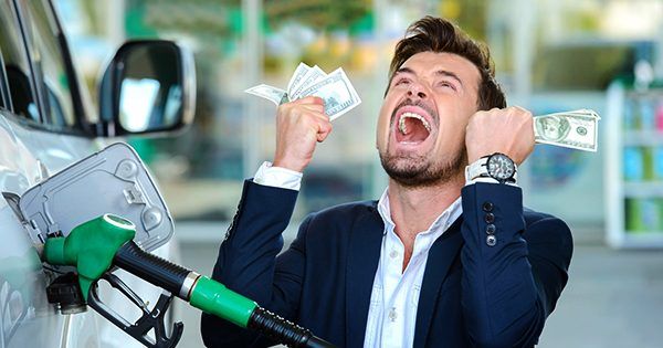 Як за добу здорожчав бензин. Ціна на АЗС України
