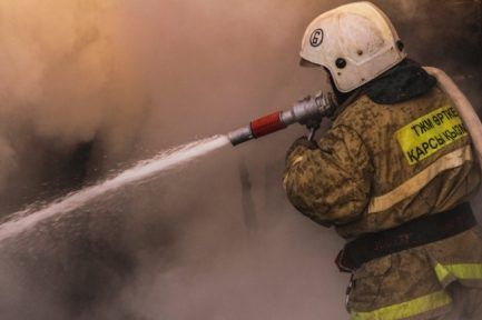 52 людини живцем згоріли в автобусі у Казахстані Гасіння пожежі