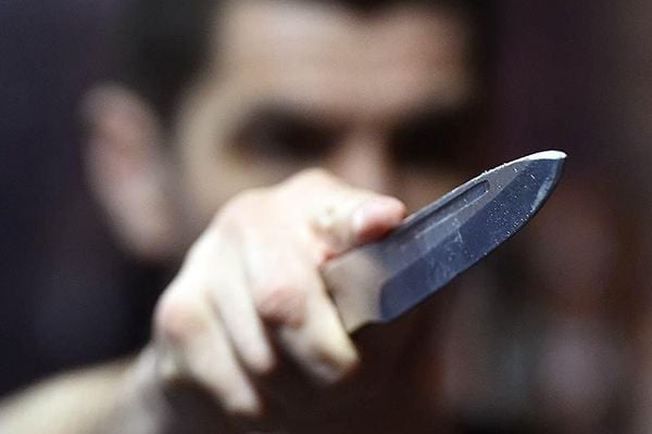 Відривали пальці: грабіжники катували пенсіонерів заради 1400 грн