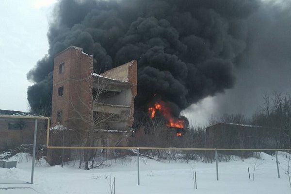 Пожежа на складі в Слов