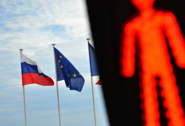 Латвия готовит новые санкции против россиян