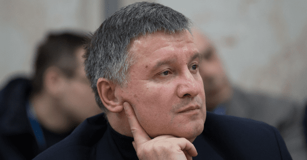 Полиция и Нацгвардия не должны охранять суды – Аваков