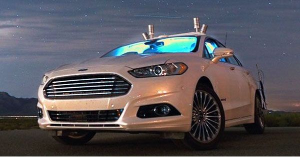 В Ford предложили заменить патрульных на беспилотные авто