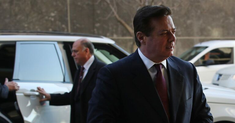 Екс-голова штабу Трампа Манафорт отримав 7 років в’язниці