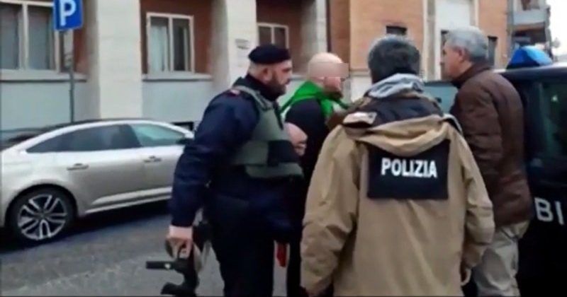 В Италии расстреляли иностранцев