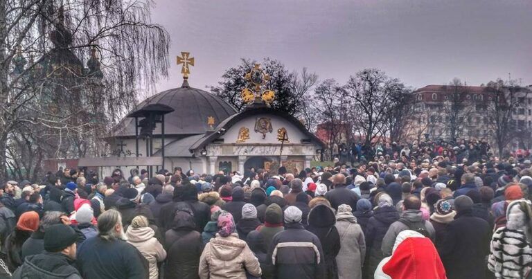 Скандал вокруг Десятинной церкви: Минкульт готовит судебные иски