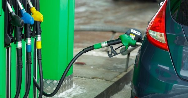 Украинские АЗС снова взвинтили цены на топливо