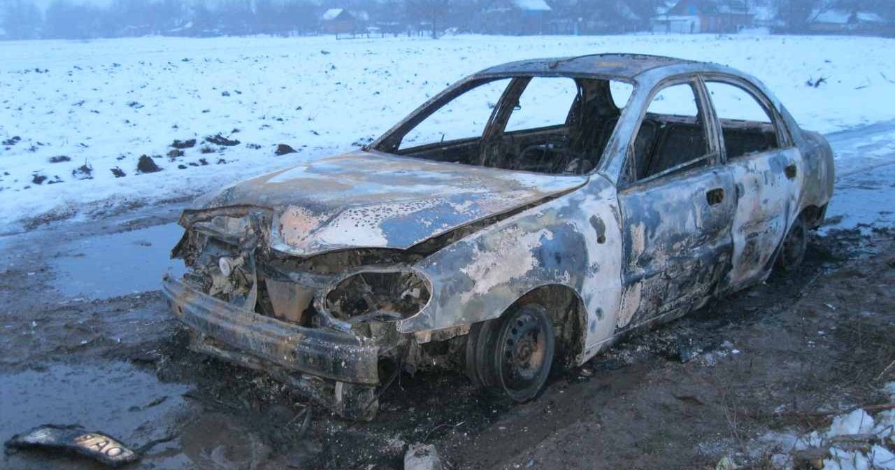 В Винницкой области мужчина заживо сгорел в своем авто Авто