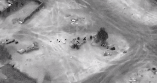 Уничтожение боевиков ЧВК Вагнера в Сирии: видео авиаудара США Сирія