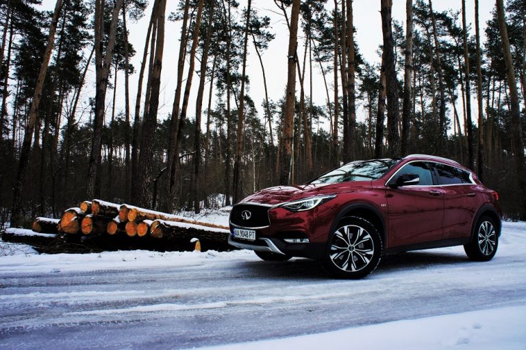 Тест-драйв Infiniti QX30: будни самурая в Украине Фото 1
