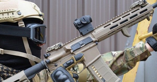 Украинскую армию хотят перевооружить винтовками Colt Canada