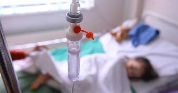 В Днипре школьники довели одноклассника до инсульта Крапельниця