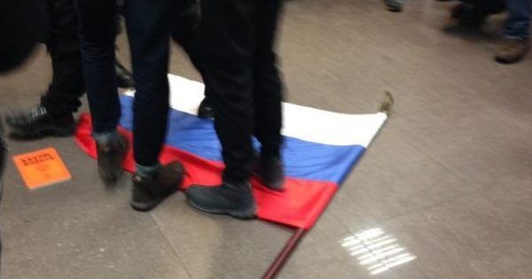Националисты ворвались в здание Россотрудничества в Киеве националисты