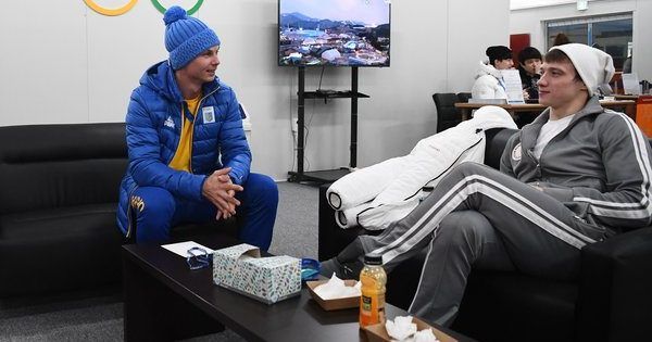 Як Абраменко відпочивав перед церемонією нагородження в лаунж-зоні