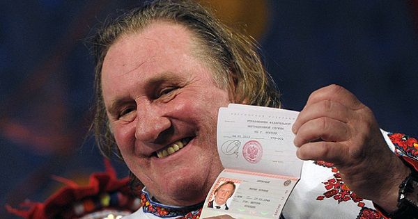 Депардьє переїжджає з Росії до Алжиру