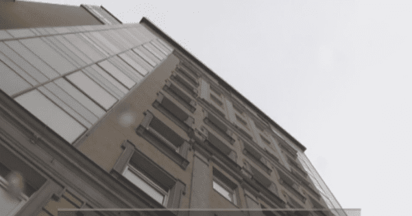 Загадкова смерть у спорт-клубі: відвідувача знайшли мертвим у калюжі крові (18 )