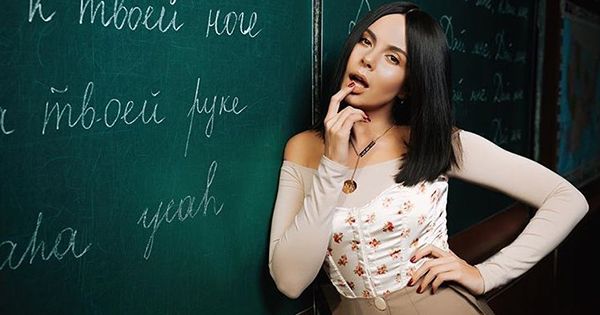 Пристрасна вчителька чи воротар: яка Каменських краща (ГОЛОСУВАННЯ)