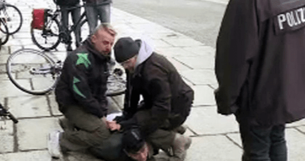 Покушение на Меркель. Нападавший задержан