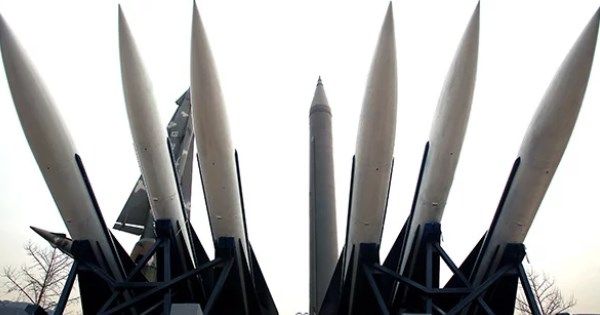 Ядерная война и уникальное оружие: чем Путин пугает мир