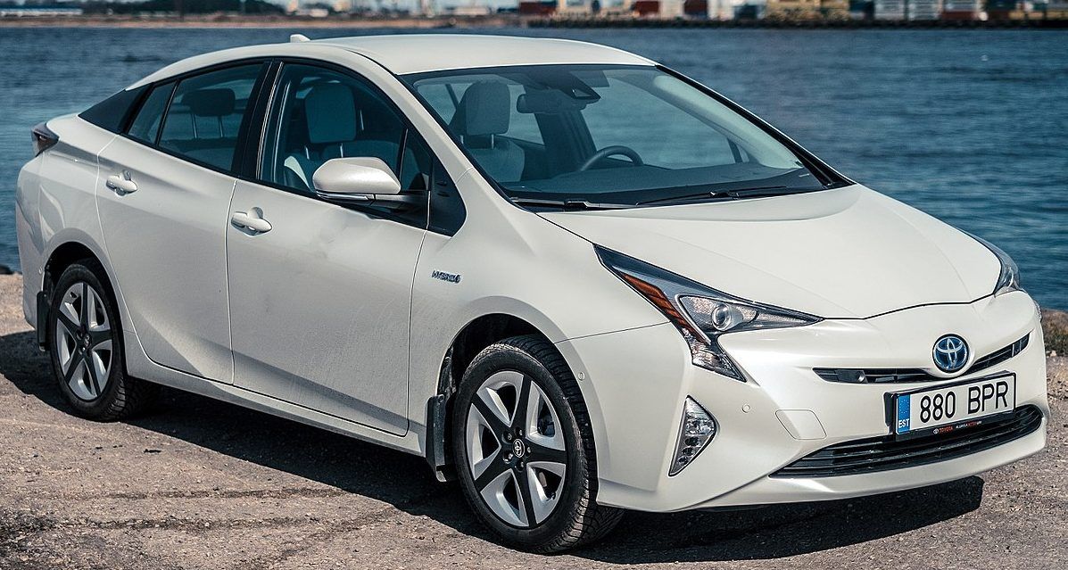 10 авто, здатних проїхати 300 тисяч км без ремонту Фото 3