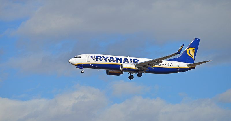Ryanair позволил бесплатно сдать багаж Ryanair