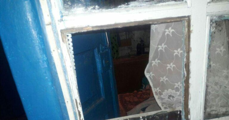 Под Киевом мужчина ворвался в дом 76-летней женщины и пытался ее раздеть