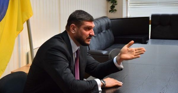 Алексей Савченко