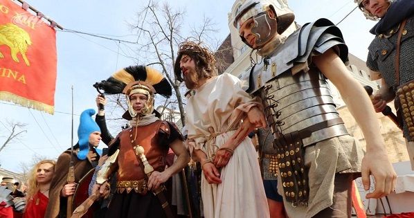 Жінки у сльозах, легіонери і кривавий хрест: Одеса