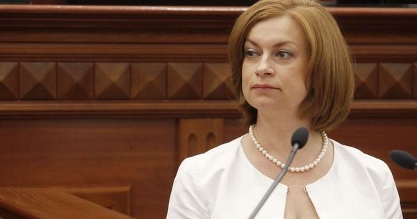 У Києві за рік зарплату педагогам підвищили на 50%