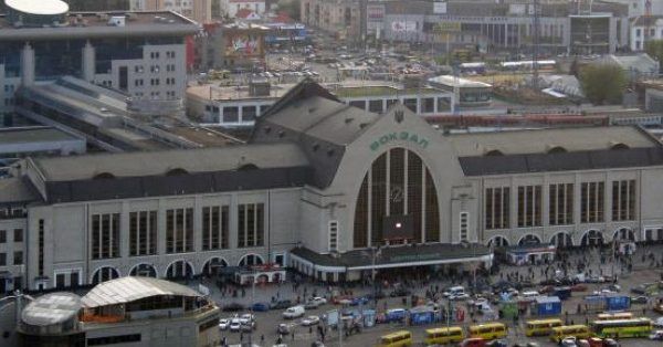 На вокзале в Киеве мужчину ограбили дважды за час вокзал