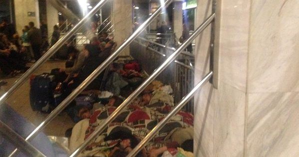 Будівлю київського вокзалу цыгане на вокзале в киеве
